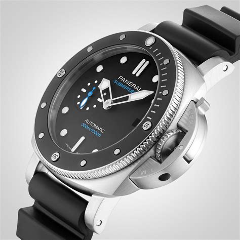 panerai submersible pre owned|panerai submersible 42mm price.